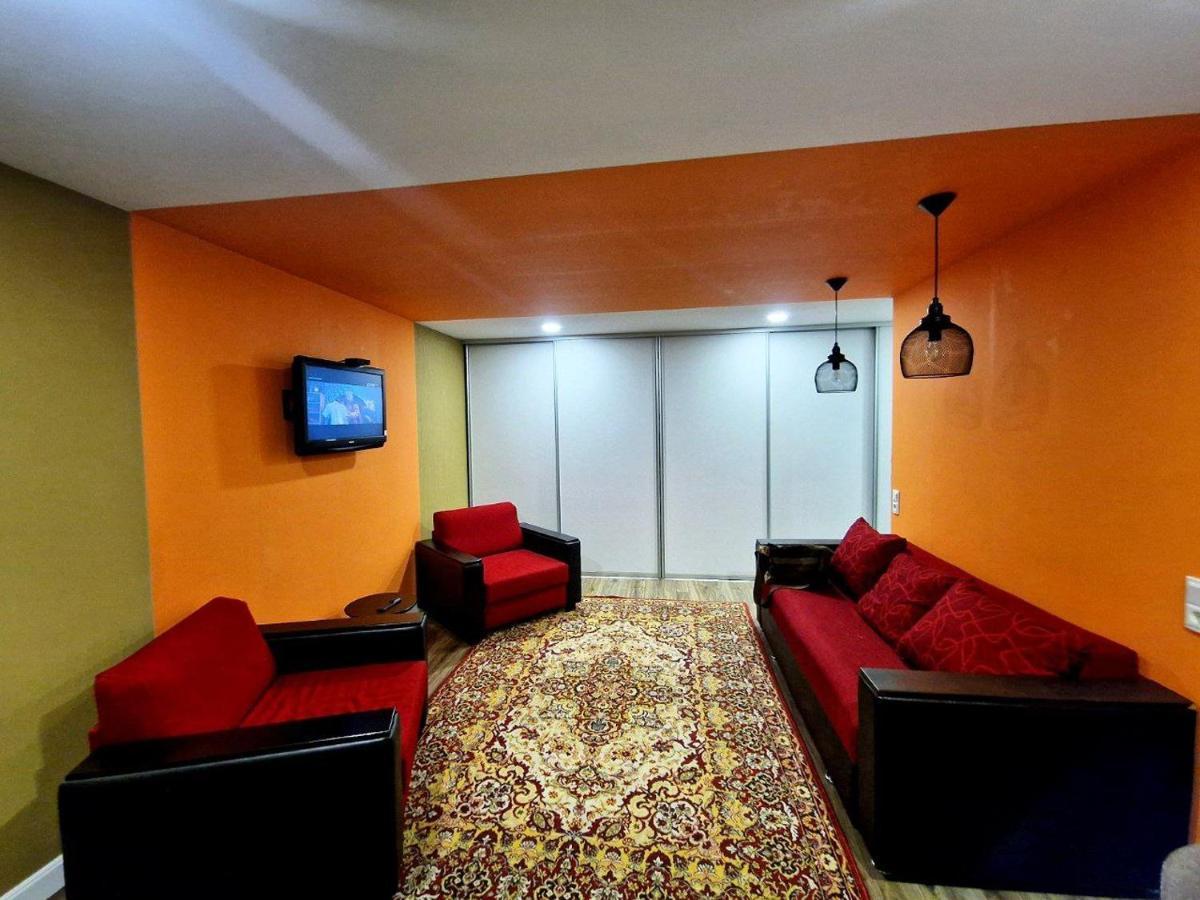 Comfort Iris Apart Kischinau Exterior foto