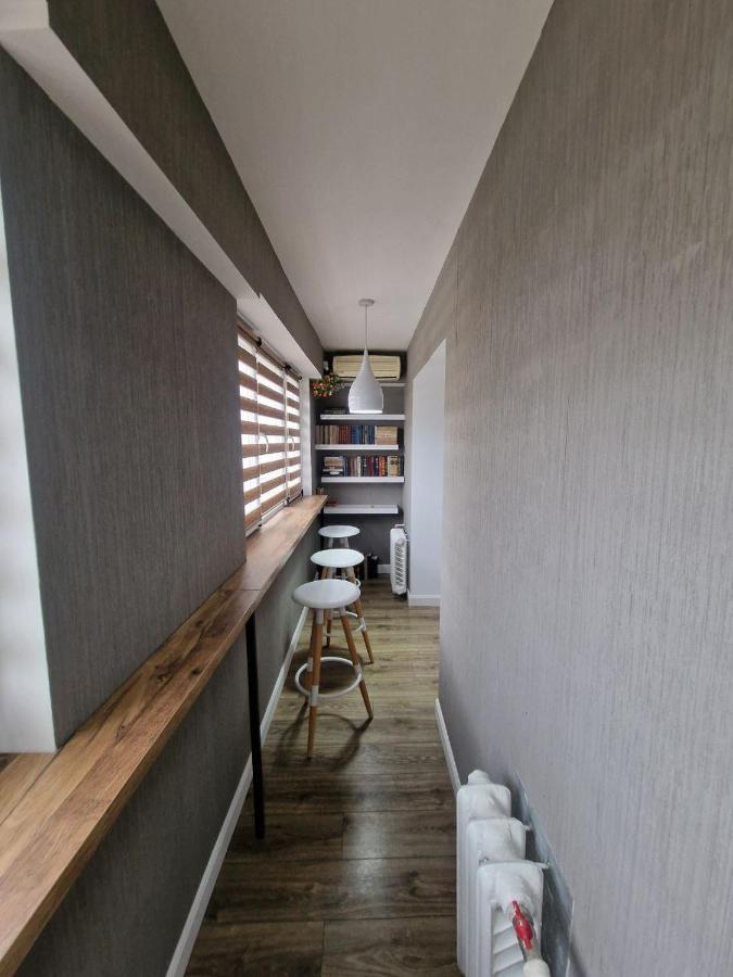Comfort Iris Apart Kischinau Exterior foto