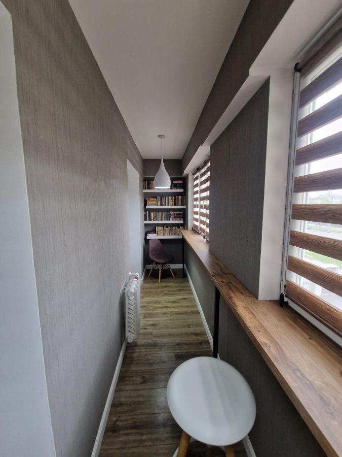 Comfort Iris Apart Kischinau Exterior foto